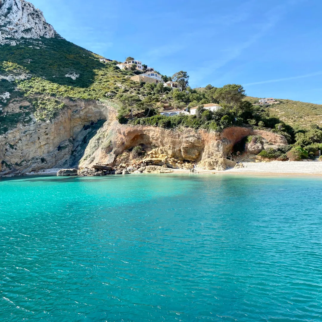 Domy na sprzedaż w Jávea – wille i domy w atrakcyjnych nadmorskich lokalizacjach